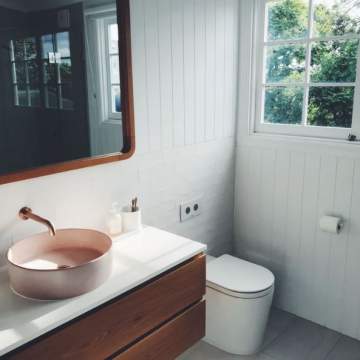 Montaż podwieszanej toalety – co powinieneś o niej wiedzieć?